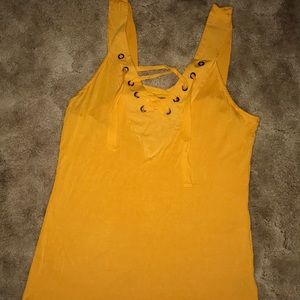 Gimmicks lace up tank